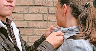 In Brig-Glis treiben Sch&uuml;lerbanden ihr Unwesen und bel&auml;stigen immer  wieder andere Kinder.