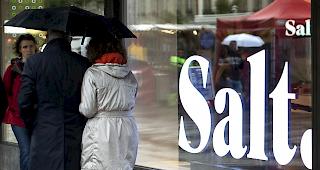 Salt als drittgr&ouml;sste Mobilfunkanbieter hat einen weiteren Grosskunden an den "blauen Riesen" verloren, nachdem bereits der Kabelnetzbetreiber UPC abgesprungen war.