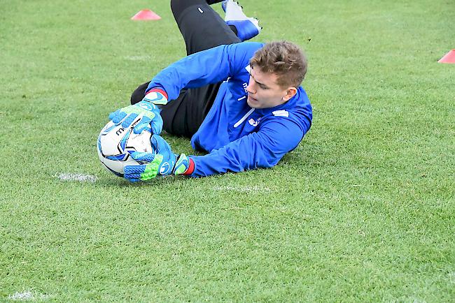 Das Sittener Goalie-Quartett: Anton Mitrjuschkin.