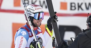 Beat Feuz belegt bei der Abfahrt am Lauberhorn den zweiten Platz.