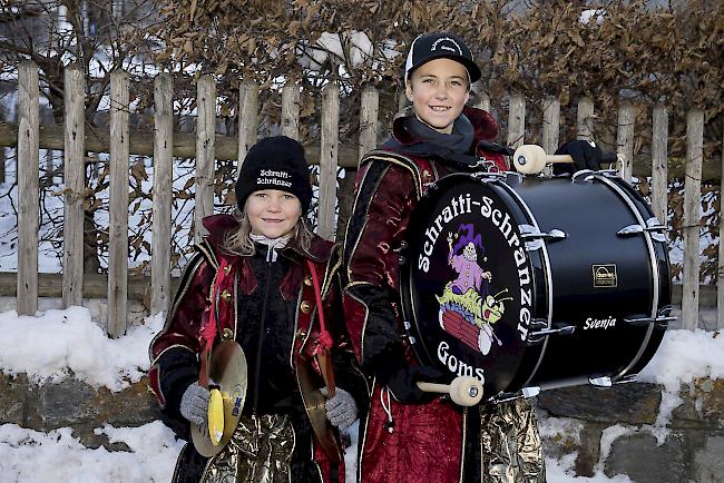 Selina (9) und Svenja (11) Lambrigger, Ried-Brig.