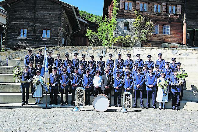 Die Musikgesellschaft «Alpenglühn» Ausserberg.