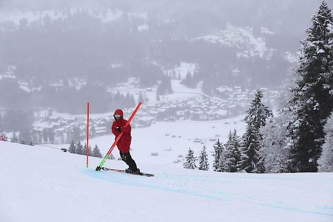 Aus Sicherheitsgründen musste die Abfahrt in Garmisch-Partenkirchen abgesagt werden. 