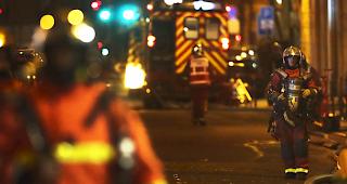 200 Einsatzkr&auml;fte der Feuerwehr bek&auml;mpften in Paris in der Nacht auf Dienstag einen Brand in einem achtst&ouml;ckigen Haus. 
