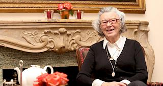 Rosamunde Pilcher. Ihren letzten Roman ver&ouml;ffentlichte sie im Jahr 2000.