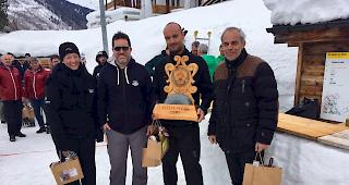 F&uuml;nfter Gommer Cup. Der Curling Club Sion blieb ungeschlagen und sicherte sich den Sieg.