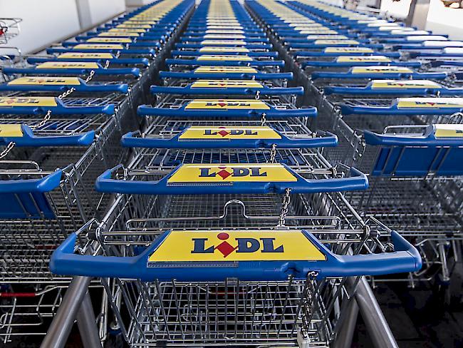 1 Prozent. Im Rahmen der jährlichen Gespräche haben Lidl Schweiz und die Sozialpartner Syna und der Kaufmännische Verband Schweiz eine Erhöhung der Lohnsumme ab März 2019 festgelegt.