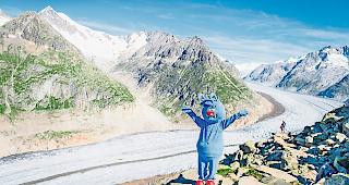 Freiheit. Das Aletsch-Arena-Maskottchen &laquo;Gletschi&raquo; d&uuml;rfte sich &uuml;ber eine hohe G&auml;stemobilit&auml;t freuen.Foto Chantal Stucky