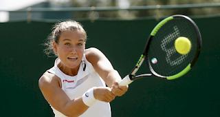 Ylena In-Albon feiert in Kyoto einen Turniersieg. 