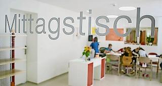 Klar vorgegeben. Wer Bundessubventionen will, muss mindestens zehn Pl&auml;tze schaffen.