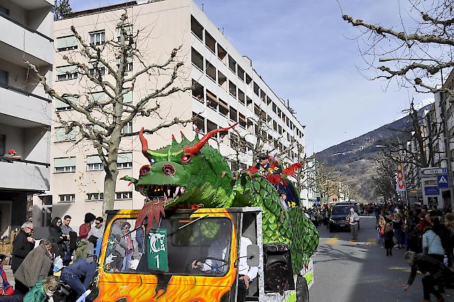 Fürstgraf Jozzelin XI. mit dem Drachen.