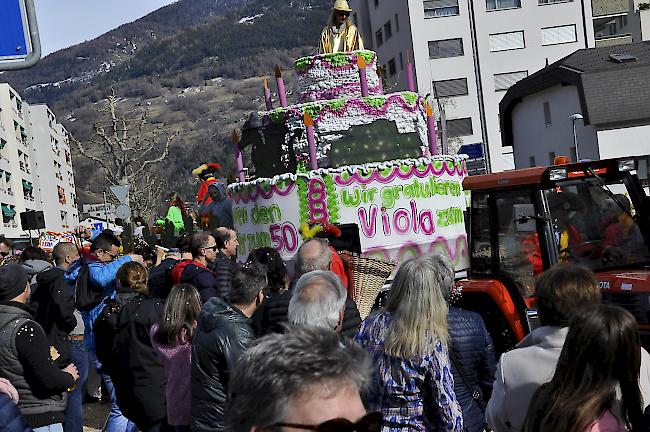 Impressionen vom grossen Oberwalliser Umzug.