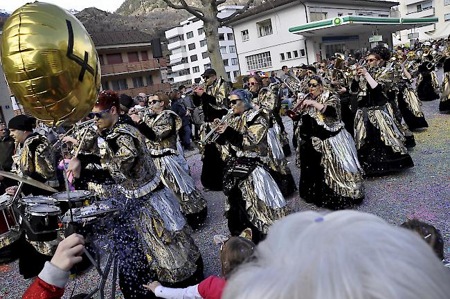 Impressionen vom grossen Oberwalliser Umzug.