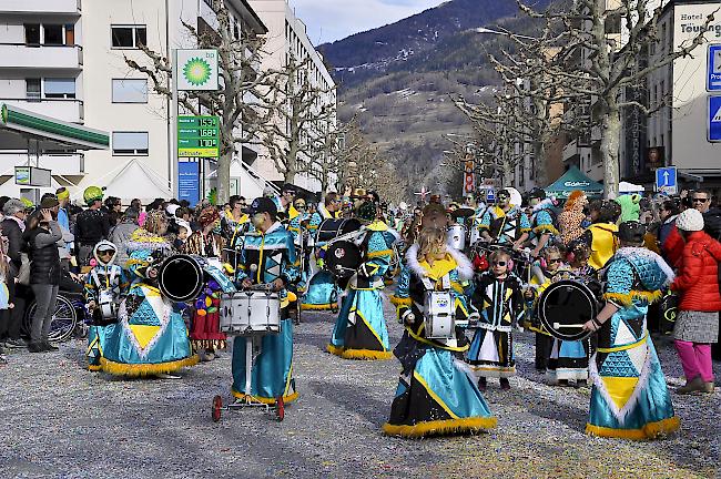 Impressionen vom grossen Oberwalliser Umzug.