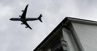 Gem&auml;ss der Koalition Luftverkehr Umwelt und Gesundheit (KLUG) sind in der Schweiz w&auml;hrend der Nacht 95'000 Menschen &uuml;berm&auml;ssigem Flugl&auml;rm ausgesetzt. 