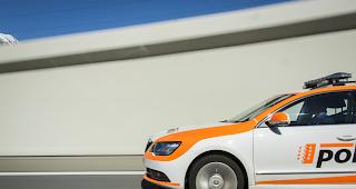 Der Walliser Polizist dr&uuml;ckte aufs Gaspedal, um ein Menschenleben zu retten.