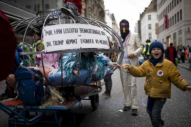 Impressionen vom Basler Kinderfasnachtsumzug.