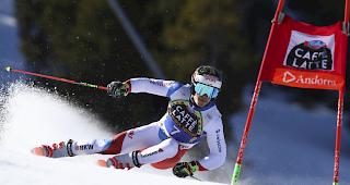 Lo&iuml;c Meillard klassiert sich im ersten Lauf des letzten Riesenslaloms der Saison auf dem 14. Zwischenrang. 