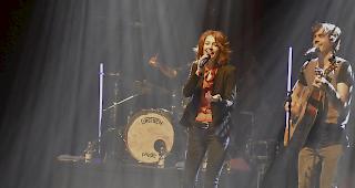 Impressionen des Jubil&auml;umskonzertes von Sina im Visper La Poste.