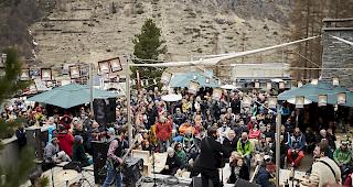 Gute Stimmung auf der Nebenb&uuml;hne beim Cervo. 