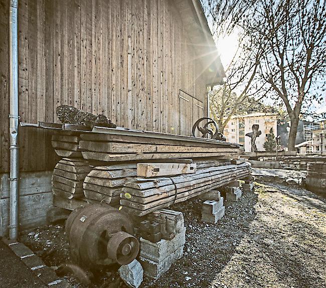 Wertvoll. An diesem Stapel Mondholz machten sich Anfang April Diebe zu schaffen.Foto wb/alain amherd