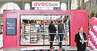 Kreativ. Die &laquo;avec box&raquo; von Valora. Eine neue, kassenlose Einkaufsm&ouml;glichkeit rund um die Uhr.Foto Keystone