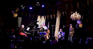 Eine kleine, aber feine Erfolgsgeschichte. In nur zwei Jahren hat sich das gampeljazz zum popul&auml;rsten Jazzanlass im Oberwallis entwickelt.