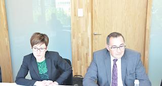 Pr&auml;sidentin Karin Perraudin und Generaldirektor Paul Rabaglia k&ouml;nnen unter der neuen Rechtsform einen Umsatz von mehr als 5,6 Milliarden Franken ausweisen.