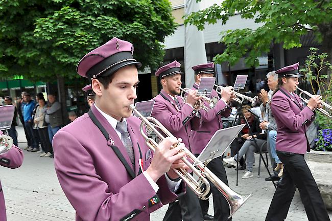 Impressionen des Vifra-Umzugs 2019.