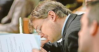 Aktiv. Franz Ruppen k&auml;mpft mit seiner Motion f&uuml;r die  Selbsteinkellerer.