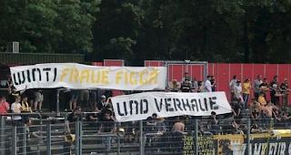 Schaffhausen-Fans emp&ouml;ren mit Frauenhass-Banner. 