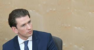 Die Regierung von &Ouml;sterreichs Bundeskanzler Kurz wurde abgew&auml;hlt.