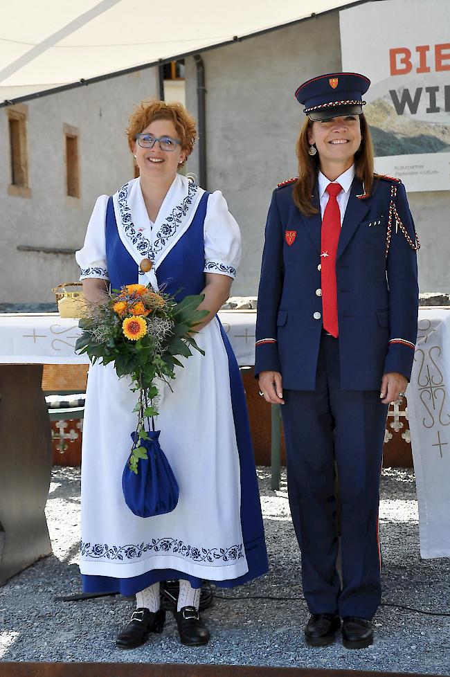 Impressionen von der Neuuniformierung der MG Belalp Naters.