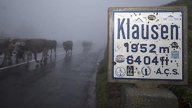 Wegen der riesigen Schneemengen, die immer noch im Hochgebirge liegen, öffnen in diesem Jahr viele Pässe später als üblich.