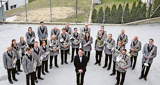 Die Musikgesellschaft &laquo;Enzian&raquo; aus Erschmatt.