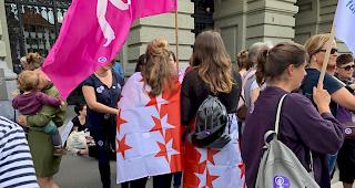 Impressionen vom Frauenstreik in Bern.