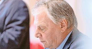 Staatsrat Jacques Melly wird auch in Zukunft f&uuml;r die Walliser Dienststelle f&uuml;r Umweltschutz zust&auml;ndig sein. .