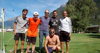 Die Sieger auf dem Feld A: das Team Jona 3. 