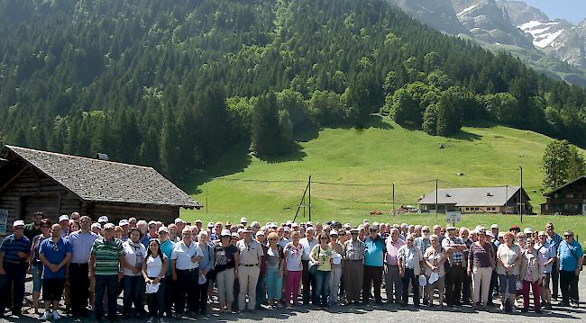 160 pensionierte Syna-Mitglieder machten einen Ausflug ins Unterwallis.