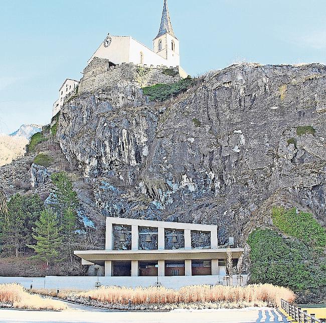 Mit einem Lift könnten die Felsen- und die Burgkirche verbunden werden.