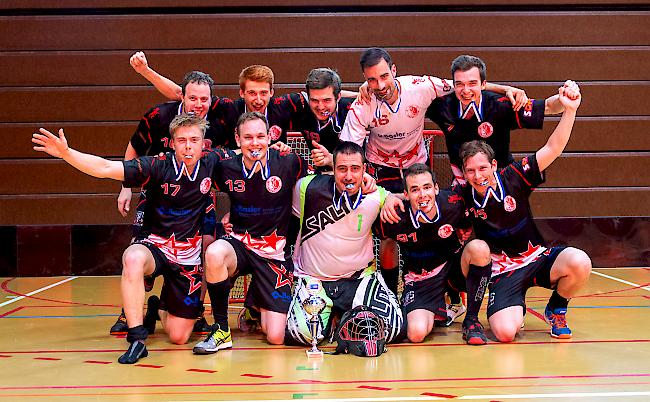 Die Visper Lions vertraten am Romandie Cup das Wallis und siegten bei den Herren,...