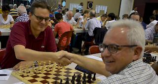 Im Duell der zwei einzigen Walliser setzte sich der Natischer Frank Salzgeber (links) gegen Jean-Michel Paladini aus Siders durch.