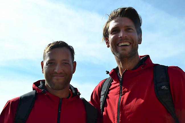 Stürmer Julian Schieber und Torhüter Fabian Giefer waren beeindruckt vom Aufenthalt im Oberwallis.