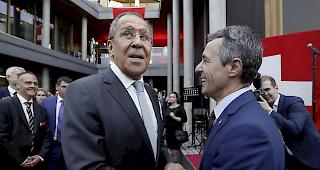 Mitte Juni hatte Aussenminister Ignazio Cassis die neue Schweizer Botschaft in Moskau er&ouml;ffnet. Anwesend war auch der russische Aussenminister Sergej Lawrow.