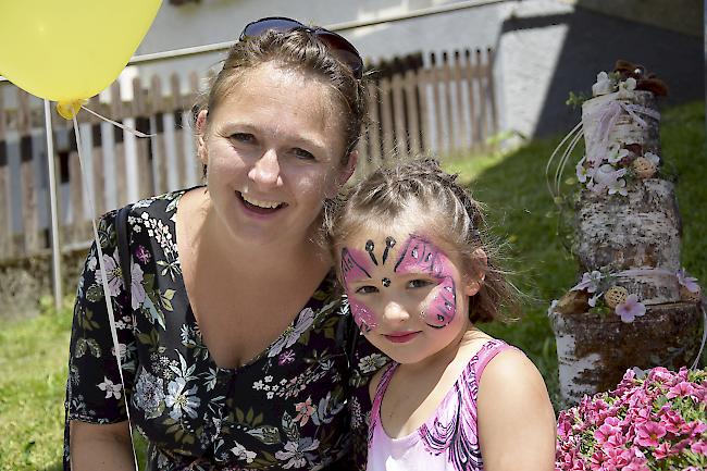 Claudia Basso (42) mit Sophie (5) aus Wildberg.