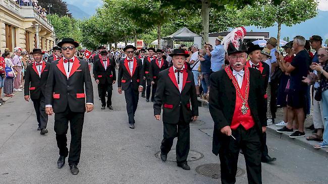 <b>Impressionen.</b> Die Walliser Hymne durfte ebenfalls nicht fehlen. Hier vorgetragen von einem Unterwalliser Chor.