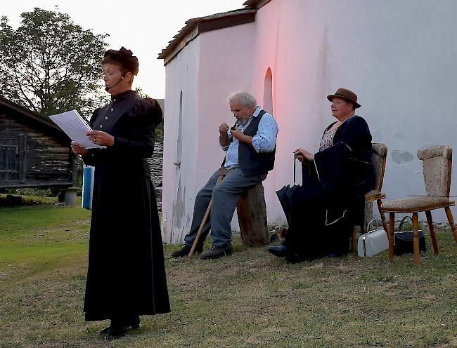 Fräulein Rottenemeier (Renata Hutter), der Alpöhi (Richard Millius) und Heidi-Autorin Johanna Spyri (Sibylle Hutter) (von links). 