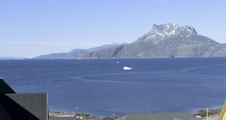 US-Pr&auml;sident Donald Trump hat laut Aussagen von Insidern mit Beratern und Mitarbeitern &uuml;ber einen Kauf von Gr&ouml;nland durch die USA gesprochen.