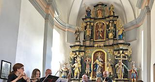 Das Instrumentalensemble &laquo;ad hoc&raquo; spielte vergangenen Donnerstag in der Bielkapelle in Zeneggen.