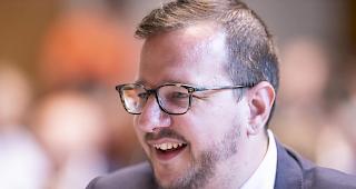 Philipp Matthias Bregy, hier noch im Walliser Parlament, reichte eine parlamentarische Initiative zur Bek&auml;mpfung des Cybergroomings ein, die er von Bundesr&auml;tin Viola Amherd &uuml;bernommen hat.